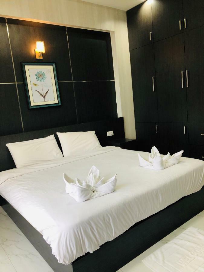 Sunset Mekong Apartment Vientiane Exterior foto